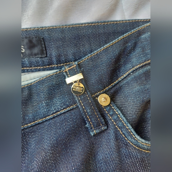 Stylish low west jeans by ELISABETTA FRANCHI. - Picture 5 of 9